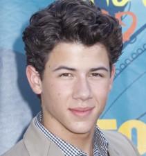 2009__08__wenn2535101 211×225.jpg