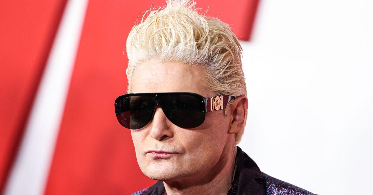 image of Several former contestants defended the show immediately.