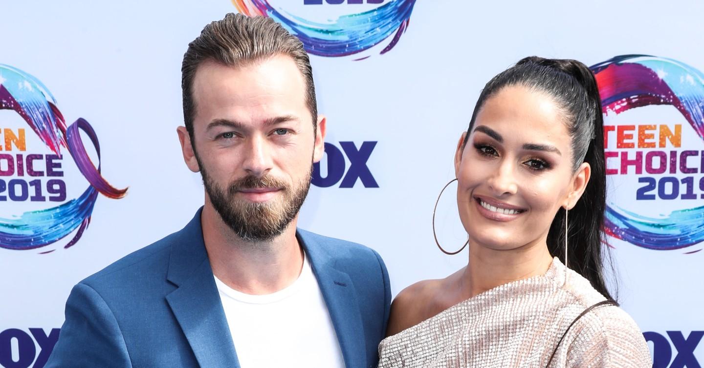 Nikki Bella And Artem Chigvintsev Are In Couples Therapy(02)