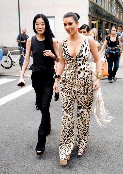 2011__06__Kim_Kardashian_June27_56_ _1.jpg