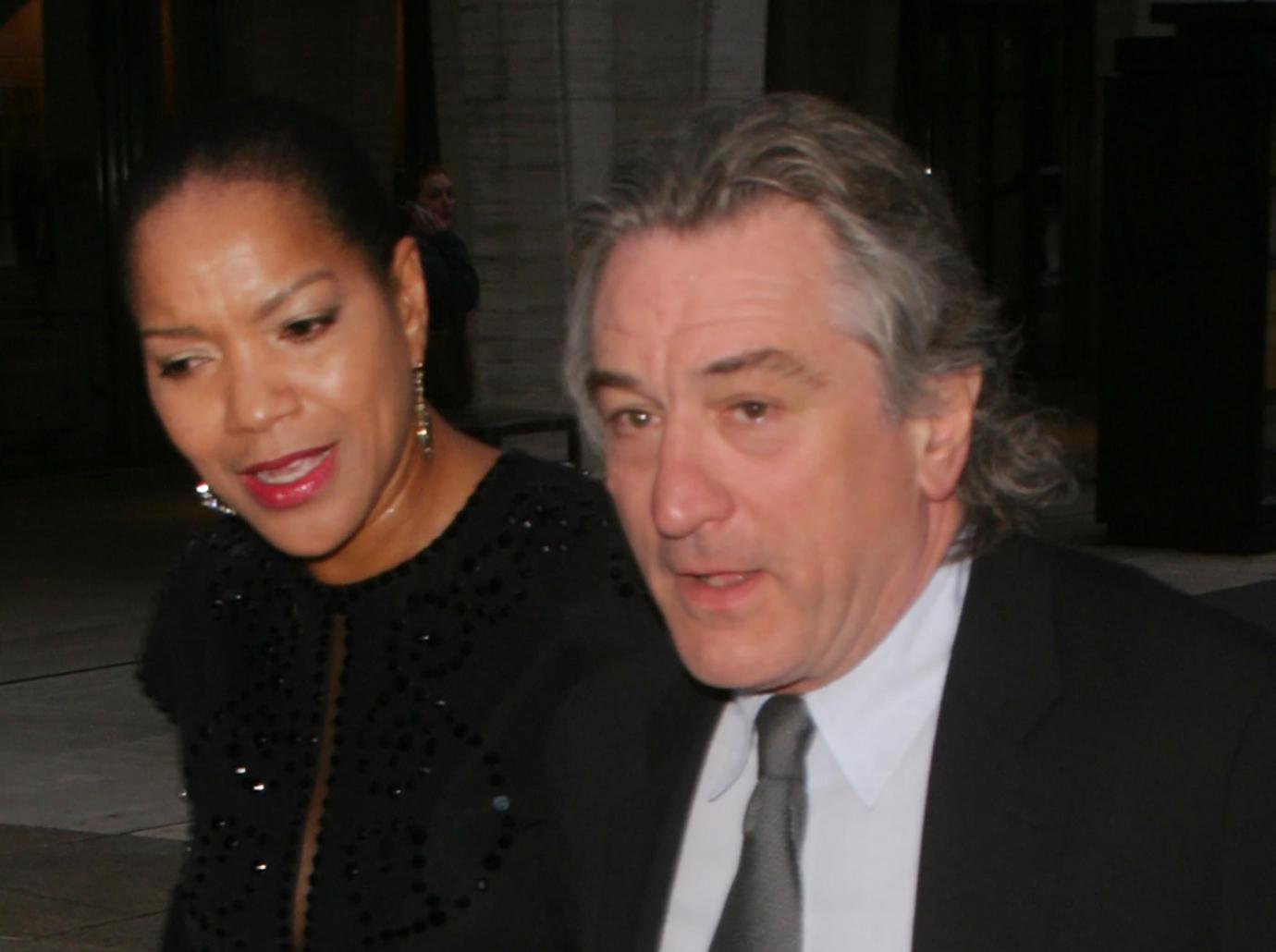 robert deniro wife gallery pic