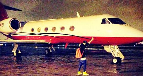 Ok 030113 news justin bieber private plane_ _1.jpg