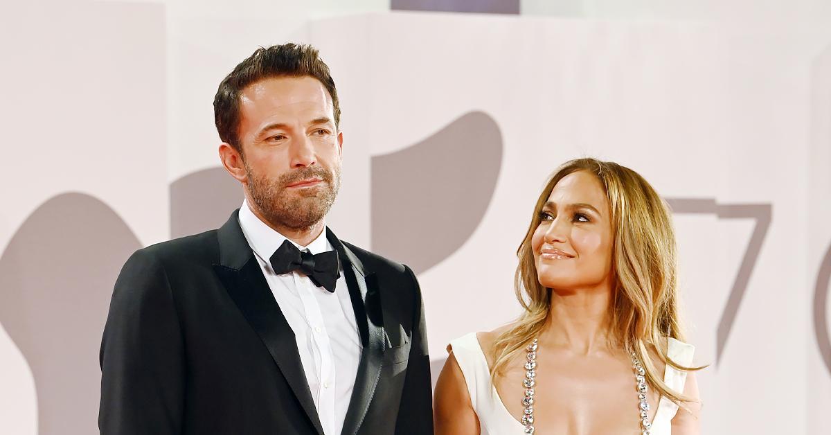 ben affleck jennifer lopez pencil in weekly sit down sessions feelings ok