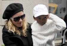 2009__12__wenn_madge_david 225×155.jpg