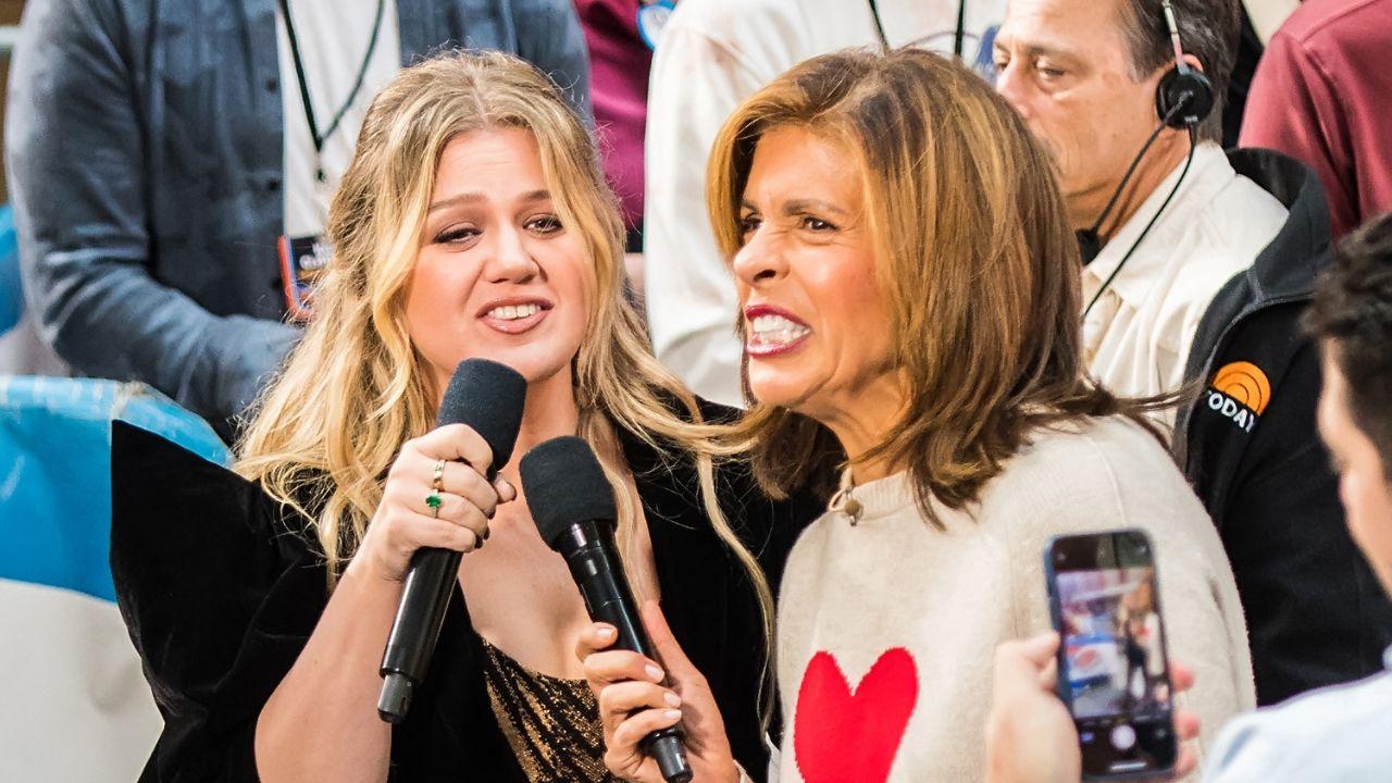 image of Kelly Clarkson also performed fan-selected hits including ‘Since U Been Gone,’ ‘Sober,’ and ‘Stronger (What Doesn’t Kill You).’