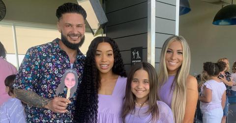 pauly d daughter amabella follow rules using phone