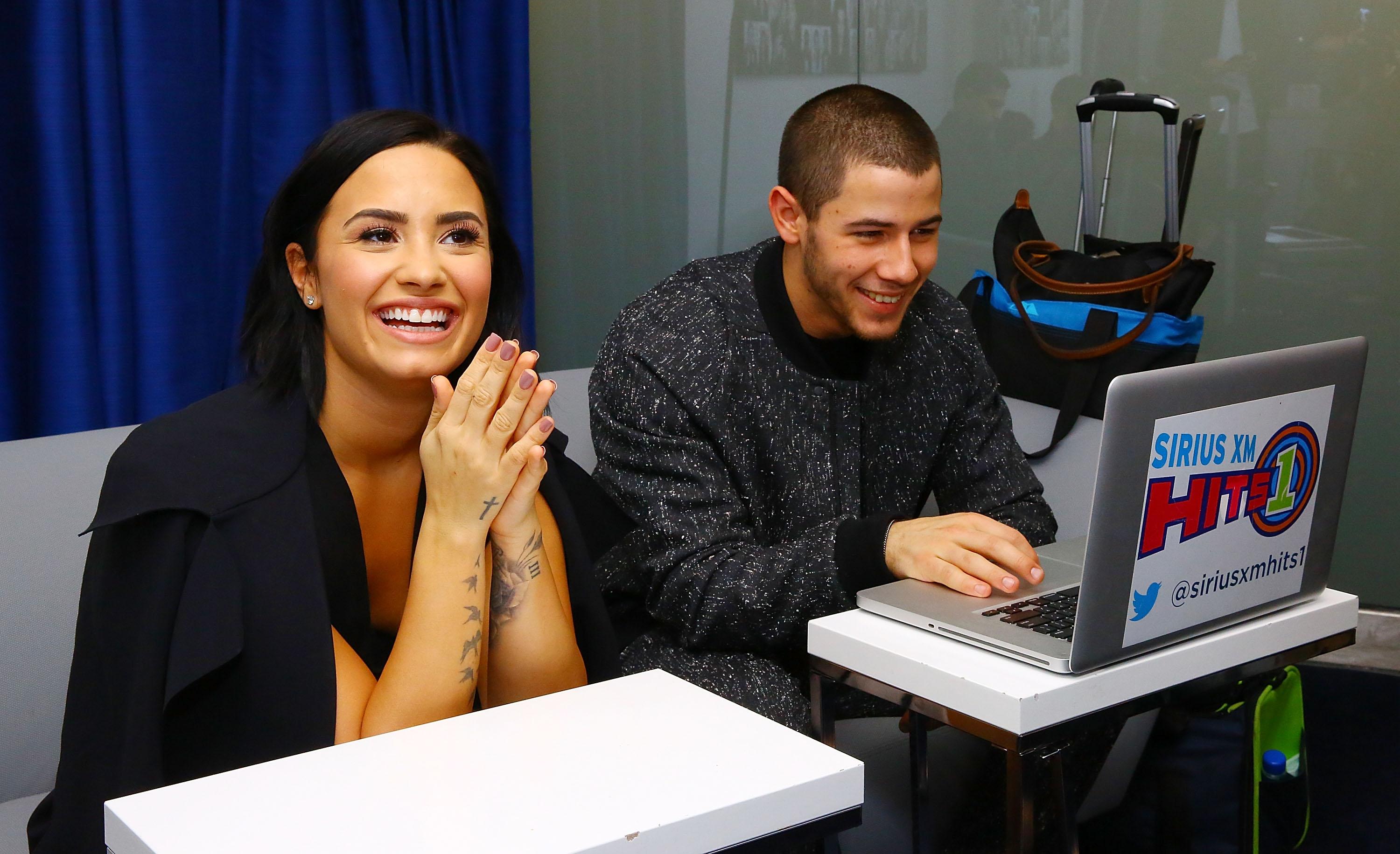 Celebrities Visit SiriusXM Studios &#8211; October 26, 2015