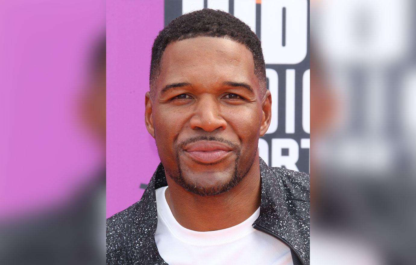 Michael strahan host own hour good morning america 6