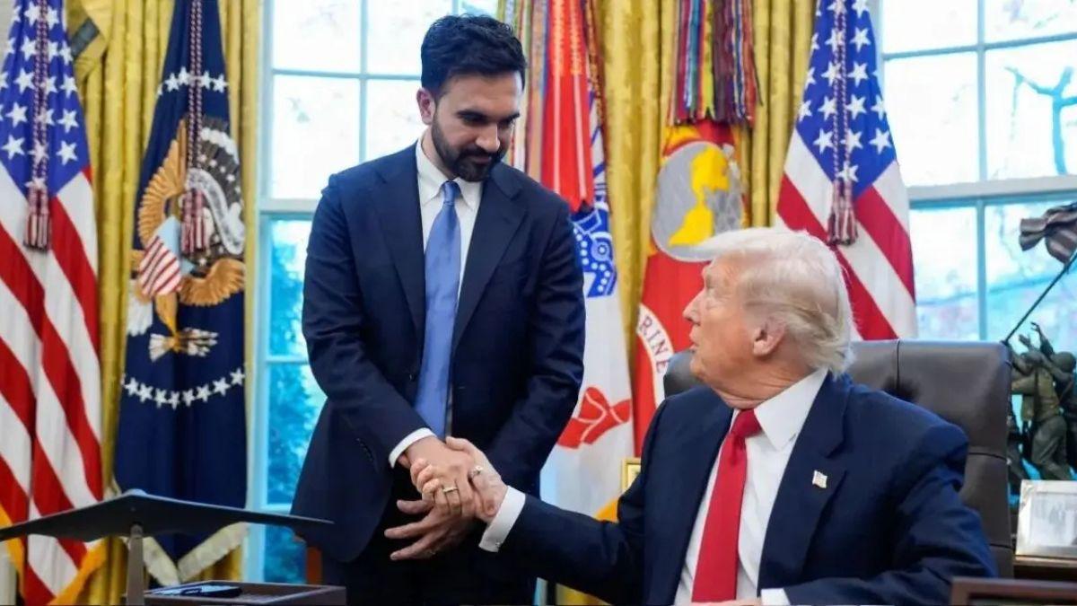 Photo of When Joy Behar asked Mamdani to show his texts to Trump, he said he didn't have his phone on him.