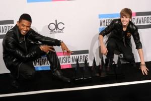 2010__11__Bieber_Usher_Nov22_459 300&#215;200.jpg