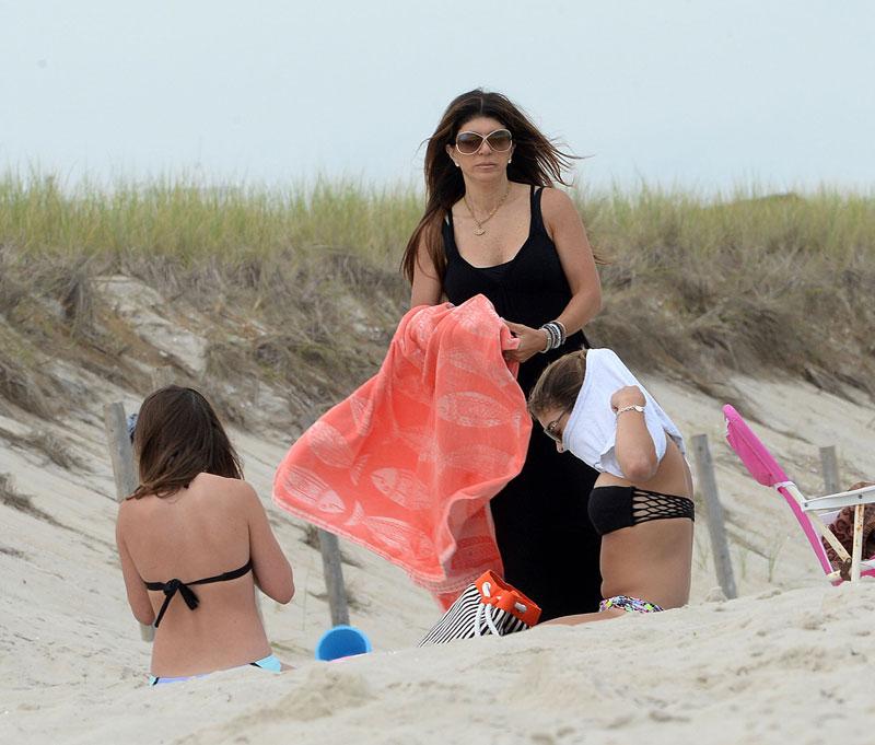 Teresa Giudice beach jersey shore fourth of july rhonj 01