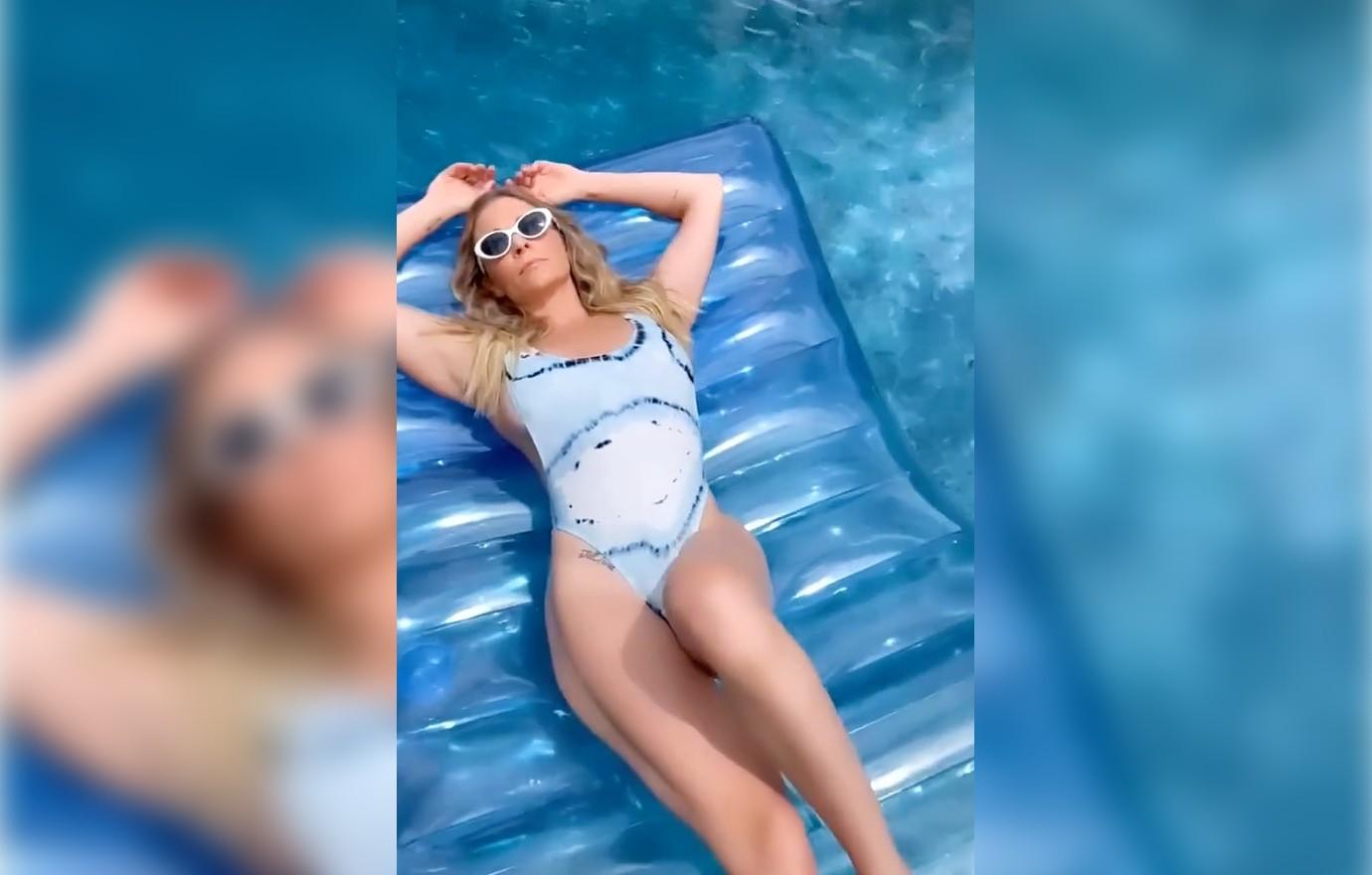 LeAnn Rimes hard nipples under bikini at a pool in Miami
