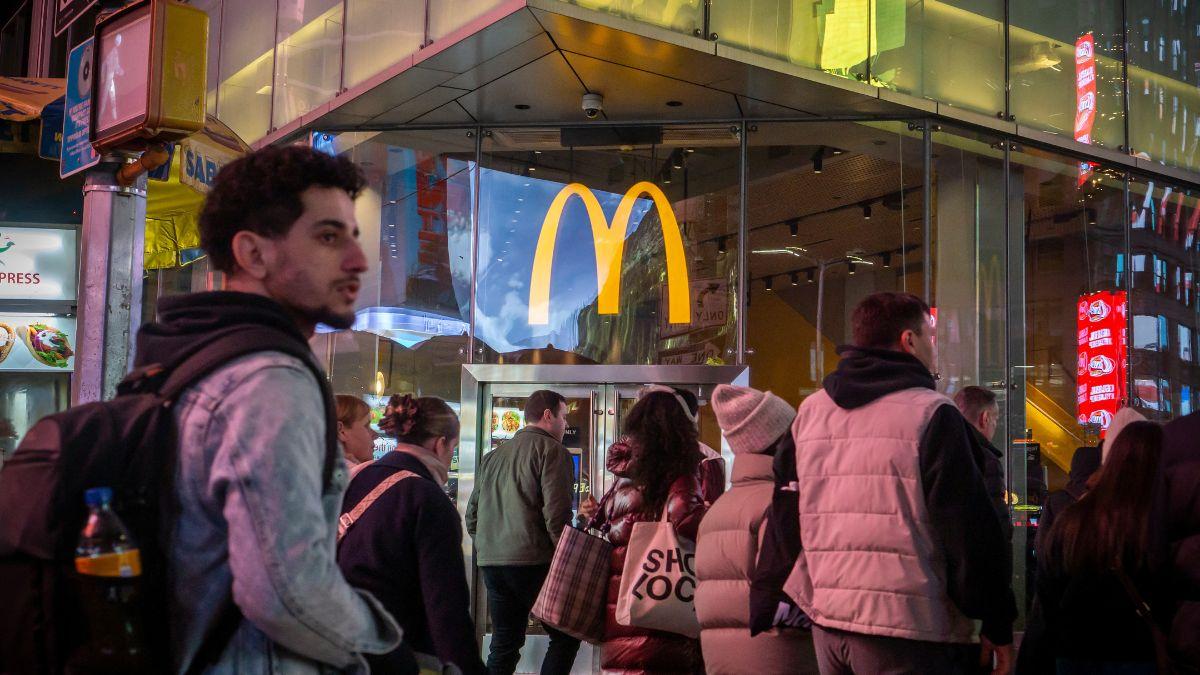 Image of Nutrition experts warned about calories and sodium levels.