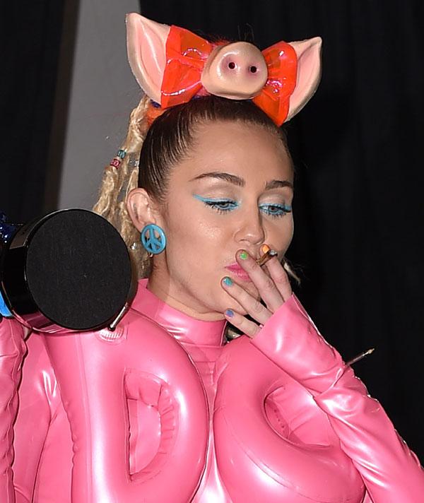 Miley cyrus out of control 02