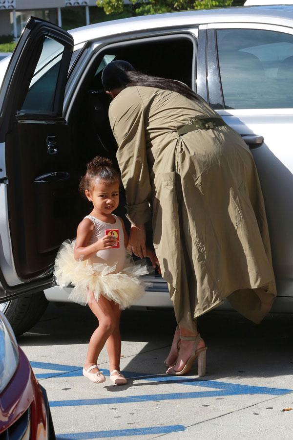 Kim kardashian north ballet class 05