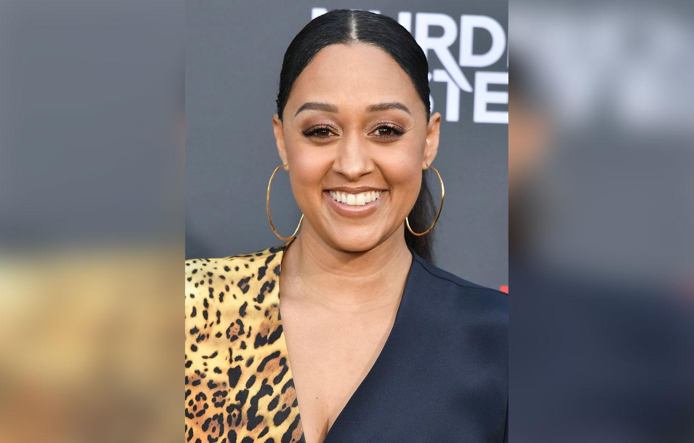 tia-mowry-hardrict