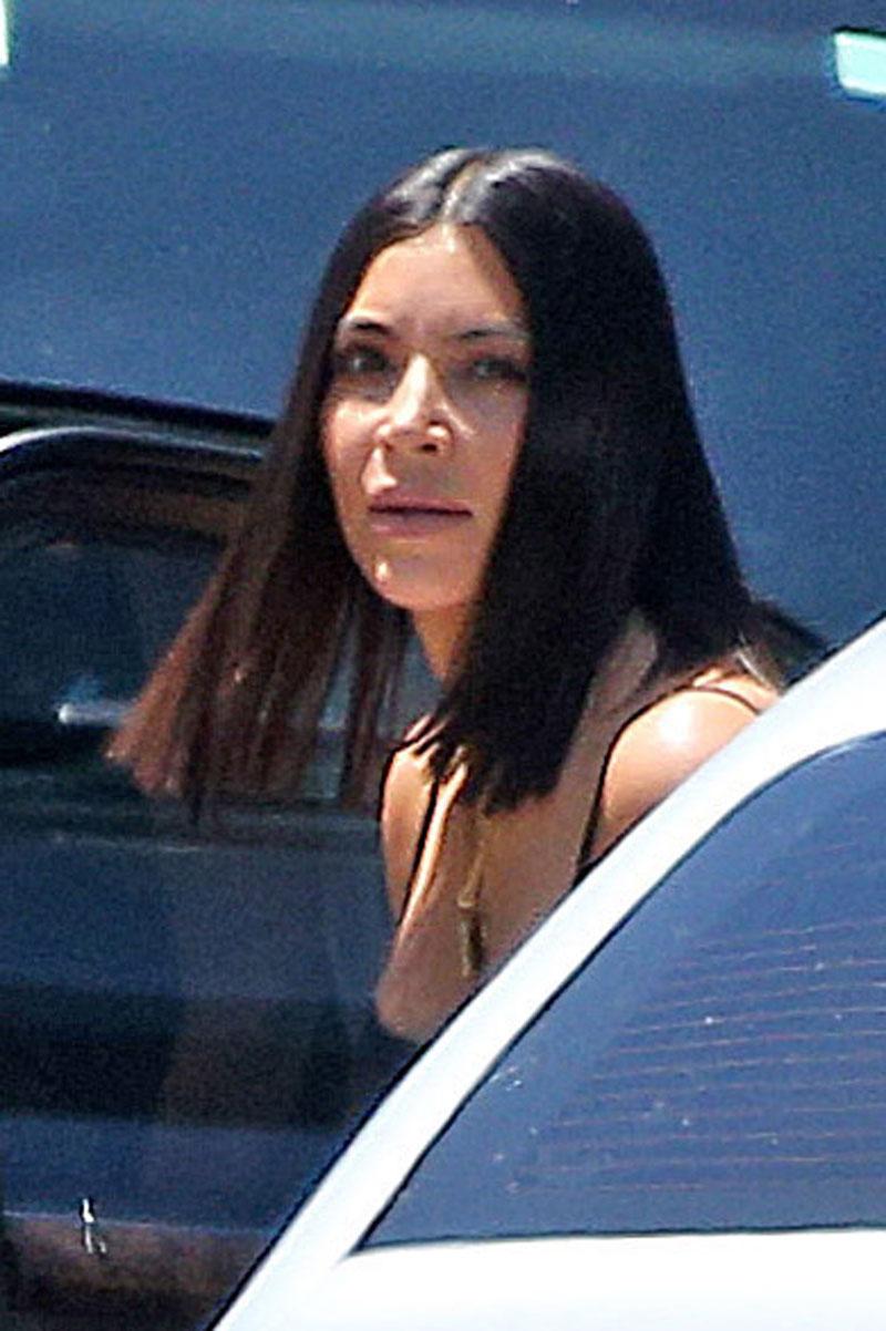 Kim Kardashian arrives to a friends house while filming &#8220;Keeping Up With The Kardashians&#8221;