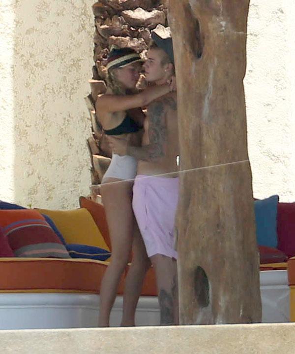 justin bieber sofia richie beach nude pda