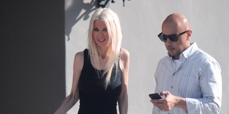 Sharknado actress Tara Reid shows off her slim figure in bizarre