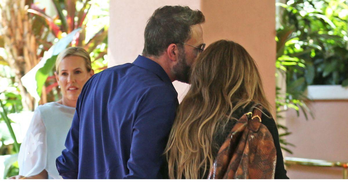 jennifer lopezs relationship with ben affleck shortlived