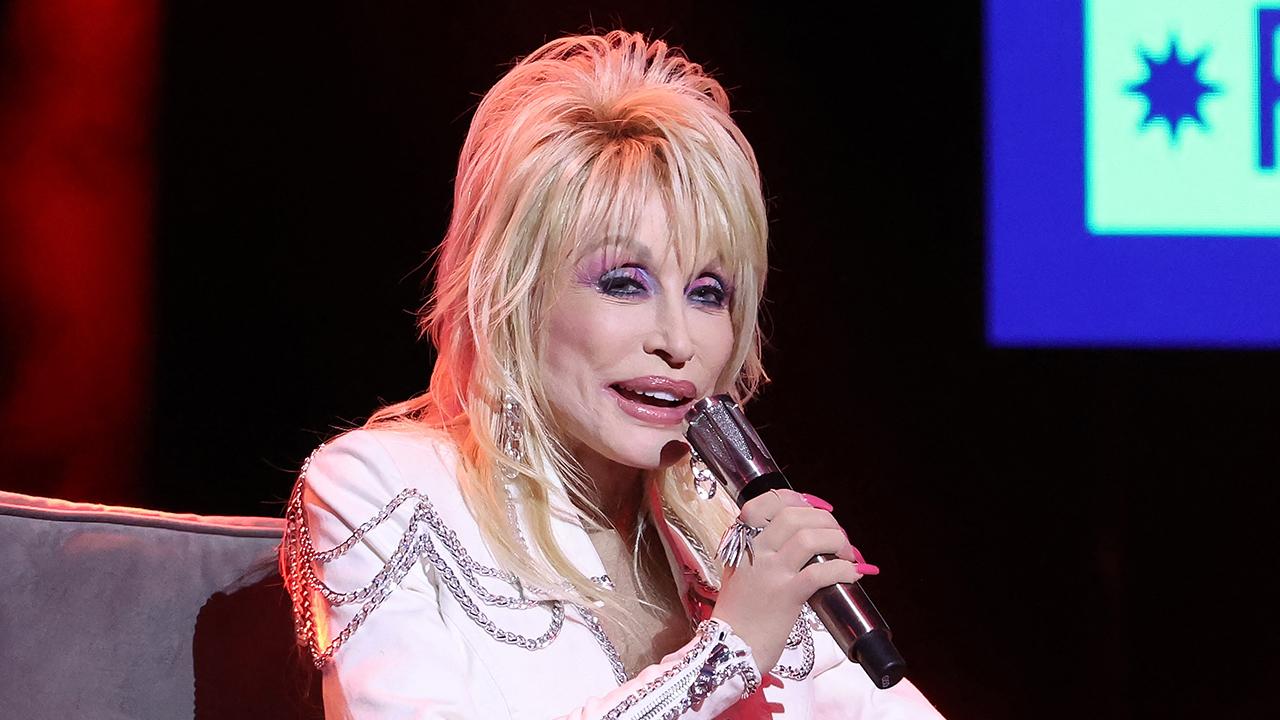 Dolly Parton