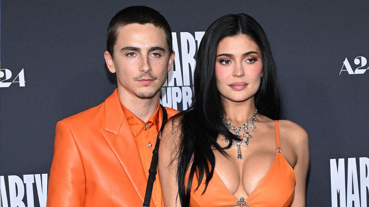 Photo of Social media was split on Kylie Jenner attending the game just days after her grandmother's death.