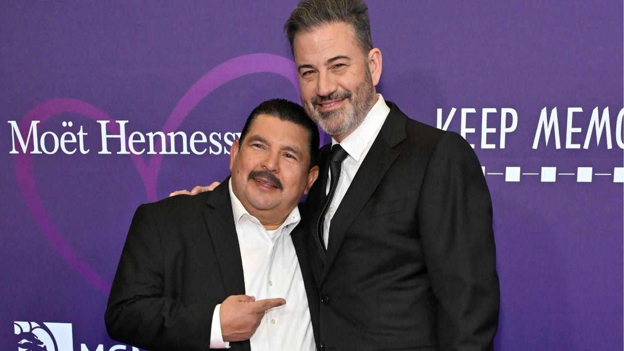 Image of Jimmy Kimmel and Guillermo Rodriguez