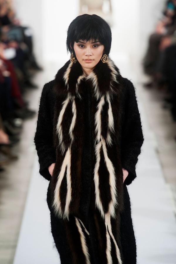 Oscar de la renta fur