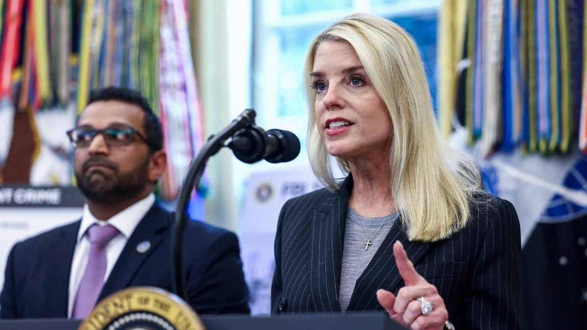 pam bondi bombshell house oversight subpoenas mismanagement epstein
