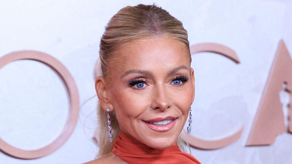 Image of Kelly Ripa said she had microneedling done on her behind.