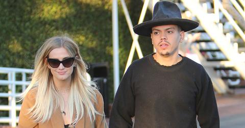 Ashlee Simpson and Evan Ross share a kiss after a meal at Mauro’s