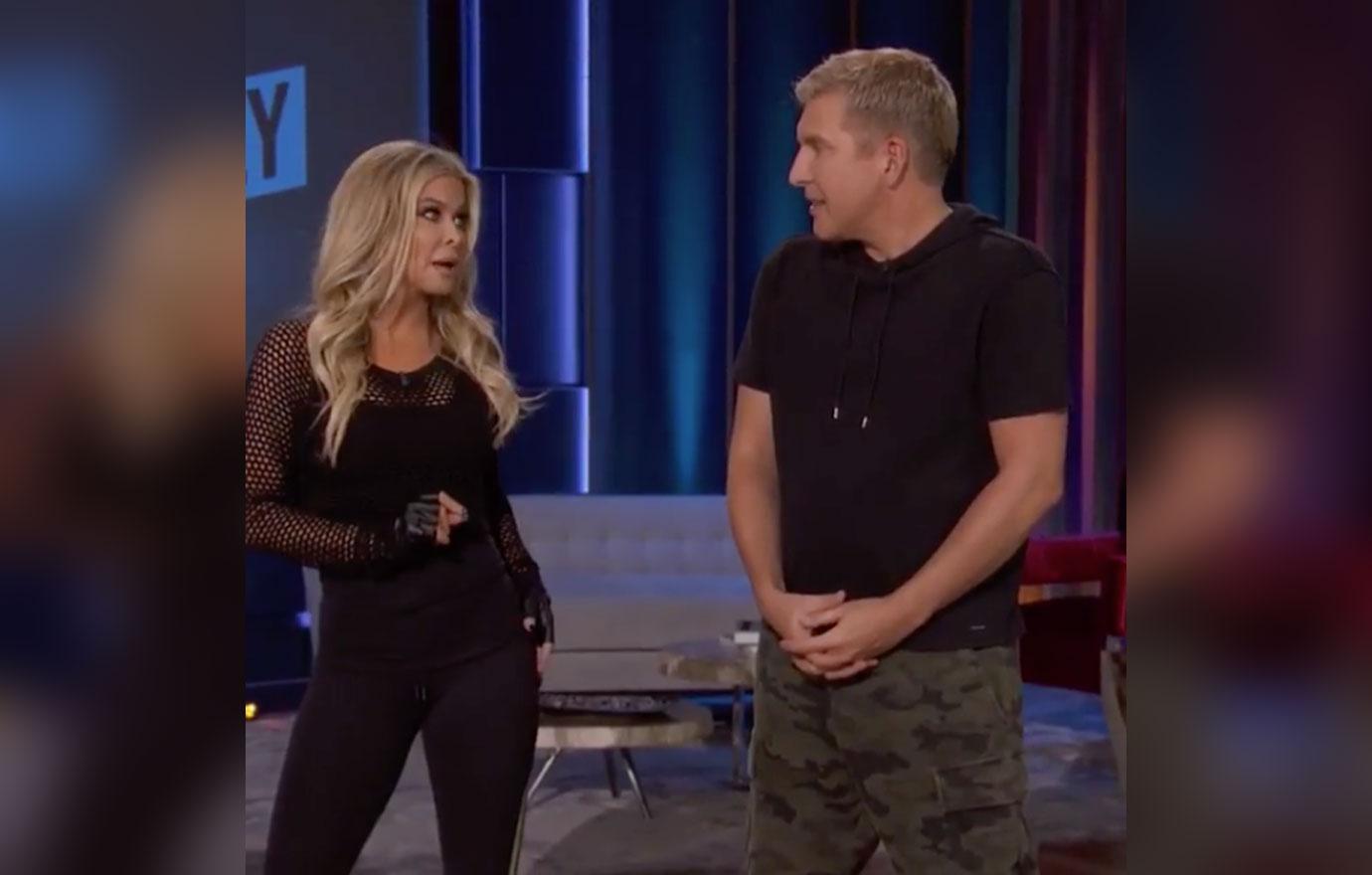 Todd Chrisley Shakes Butt Carmen Electra According To Chrisley Video 04