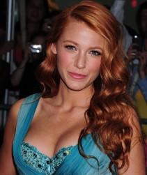 2011__04__blake_lively 211×300.jpg