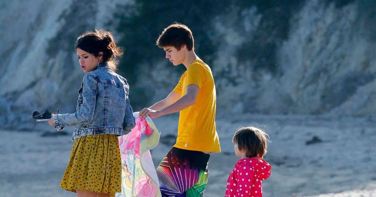 feud reignites selena gomez hailey bieber unfollow justin mental health woes