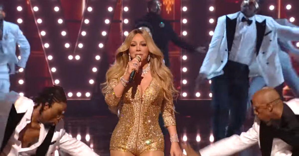 Photo of Mariah Carey was slammed as 'stiff' by fans.
