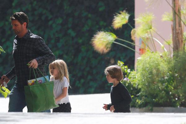 Vivienne jolie pitt falls 01