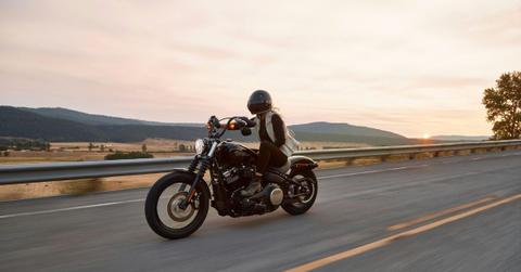 how a south carolina motorcycle accident lawyer can maximize your injury claim