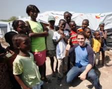 2010__02__Kris_Allen_Feb22_4 225×178.jpg