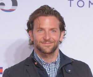 2011__01__Bradley_Cooper_Jan18news 300×276.jpg