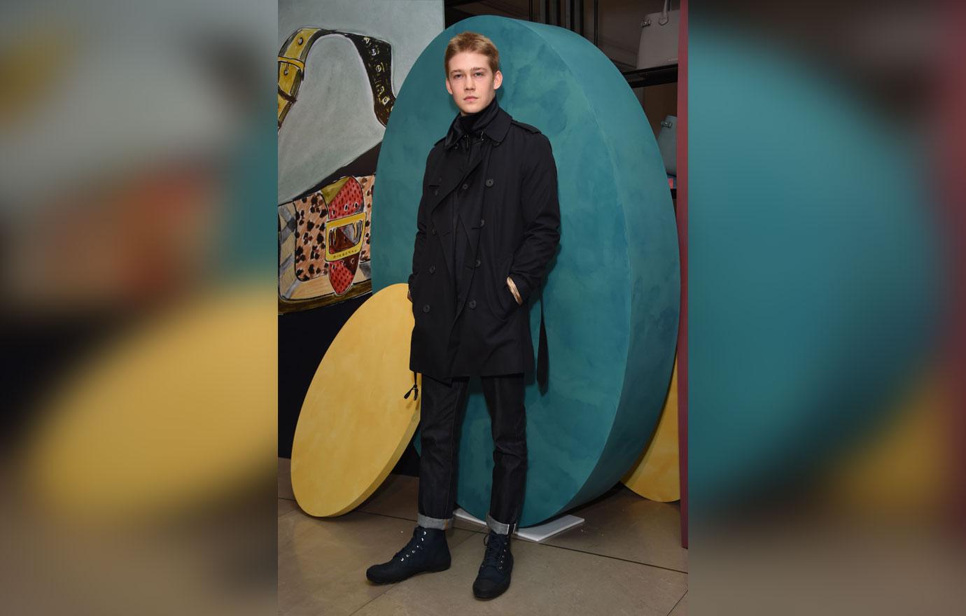 Taylor Swift Boyfriend Joe Alwyn British Actor 04