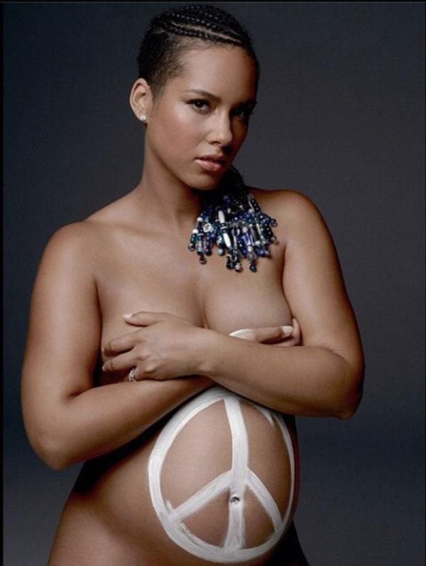 Alicia keys scandalous baby bump