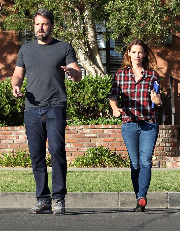 Ben jennifer affleck smiles marriage counseling 5