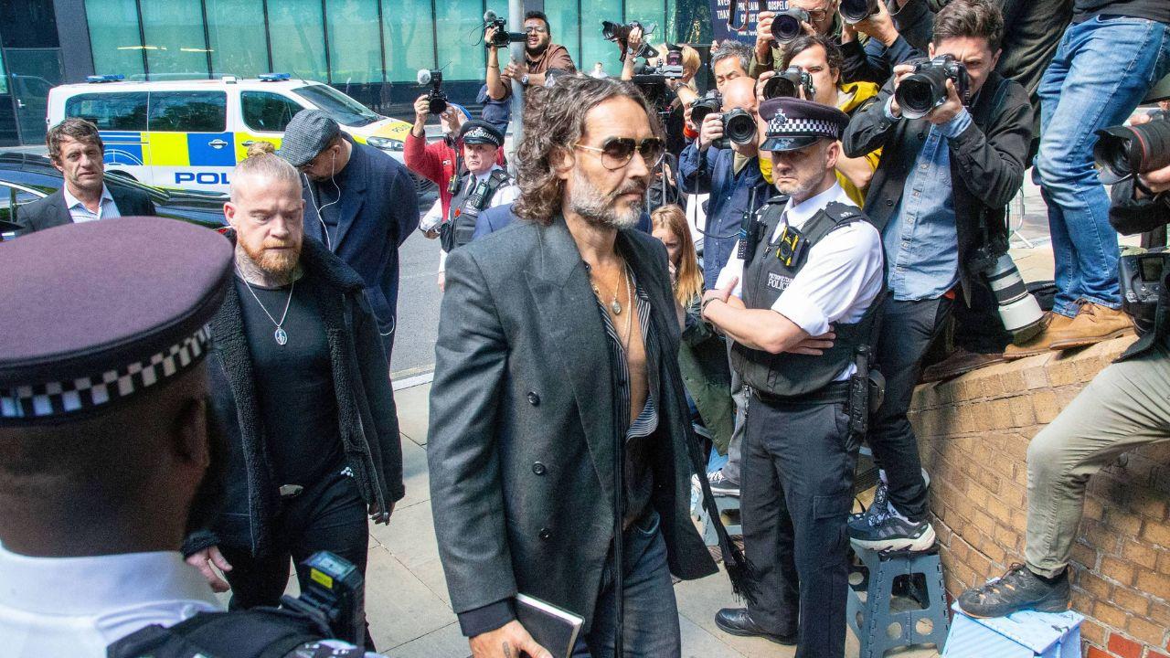 image of Russell brand