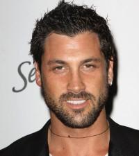 2009__11__wenn_maksim 200×225.jpg