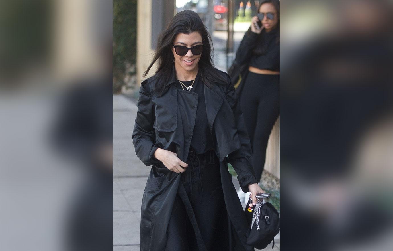 Kourtney Kardashian keeps her Thursday busy