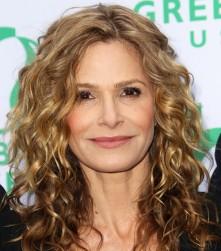 2011__08__okmagazine horoscopes kyra sedgwick 221×300.jpg