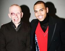 2010__01__Chris_Brown_and_Jean_Paul_Gaultier_078a1 225&#215;177.jpg