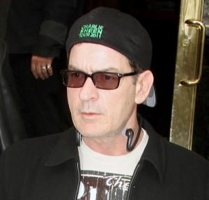 2011__04__Charlie_Sheen_April15news 300&#215;287.jpg