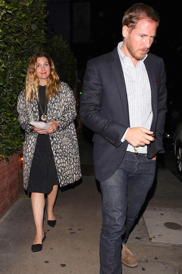 Drew barrymore divorce man hunt