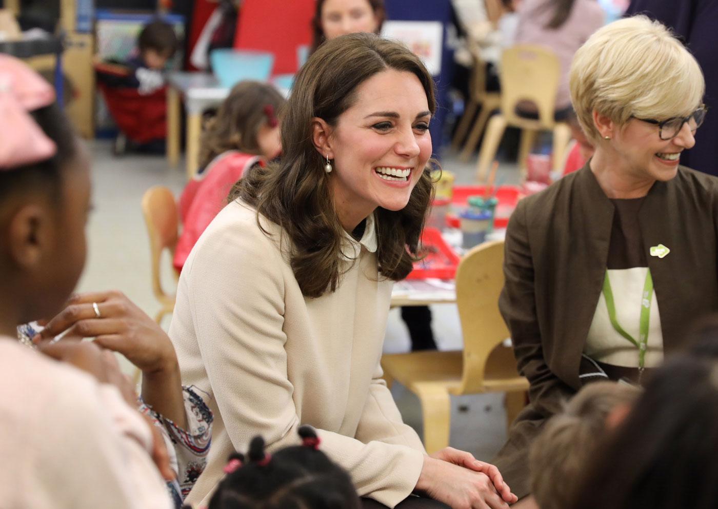 kate middleton baby bump children pics 03